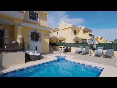 Encuentra tu hogar ideal en Villamartin: casas en venta