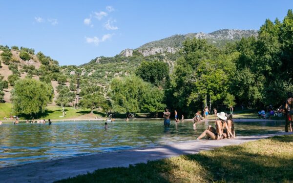 Conoce el precio de una playa artificial en Zahara de la Sierra